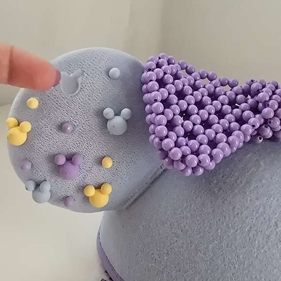 NWT Disney Parks Ears Hat Minnie Mouse Ears Purple Beaded Bow - Picture 5 of 11